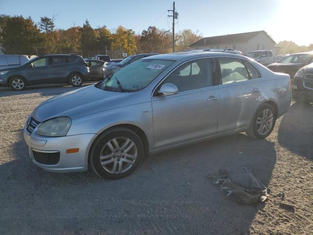 VOLKSWAGEN JETTA WOLF 2007 with VIN 3VWEF71K57M147206 - Photo from auction