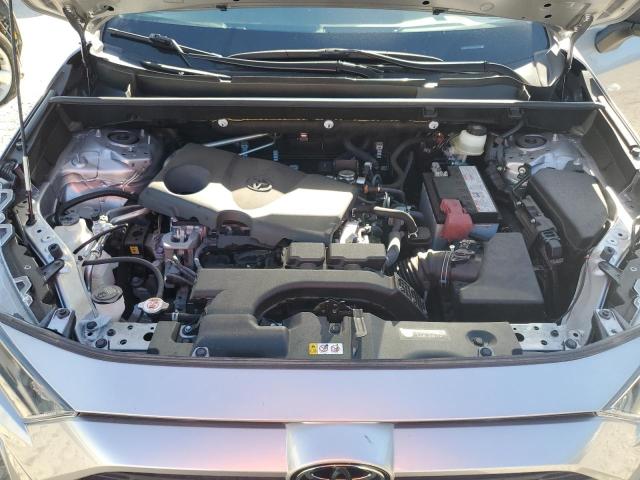 Photo 12 from auction – 2021 TOYOTA RAV4 LE with VIN JTMH1RFV2MD061727