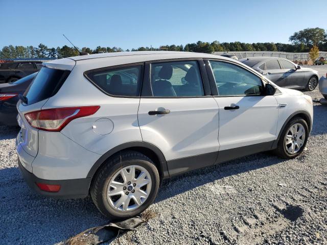Photo 3 from auction – 2015 FORD ESCAPE S with VIN 1FMCU0F78FUC19856
