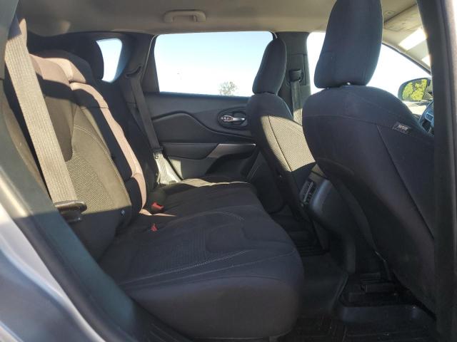 Photo 11 from auction – 2019 JEEP CHEROKEE L with VIN 1C4PJLCX2KD110680