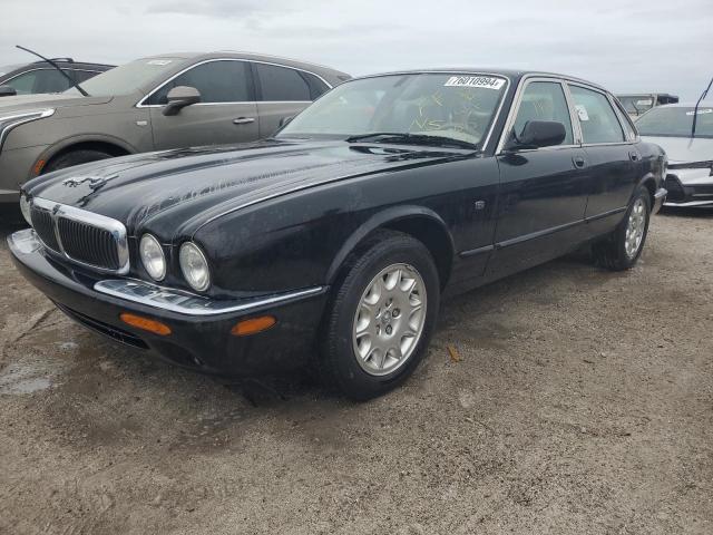 JAGUAR XJ8 2001 with VIN SAJDA14C51LF32650 - Photo from auction