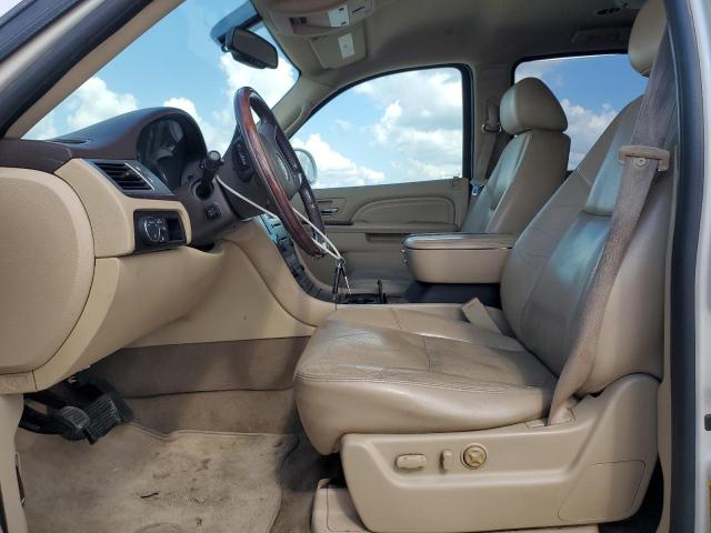 Photo 7 from auction – 2010 CADILLAC ESCALADE with VIN 1GYUKAEFXAR108860