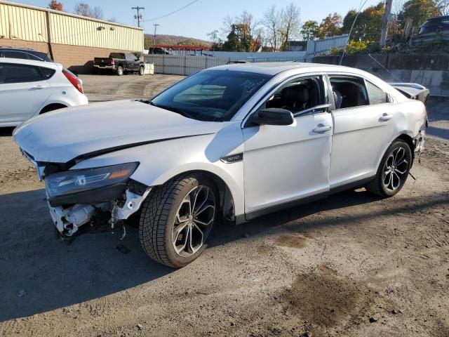 FORD TAURUS SHO 2013 with VIN 1FAHP2KT3DG101036 - Photo from auction