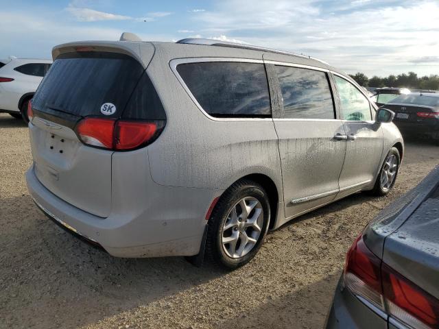 Photo 3 from auction – 2017 CHRYSLER PACIFICA T with VIN 2C4RC1EG2HR635331