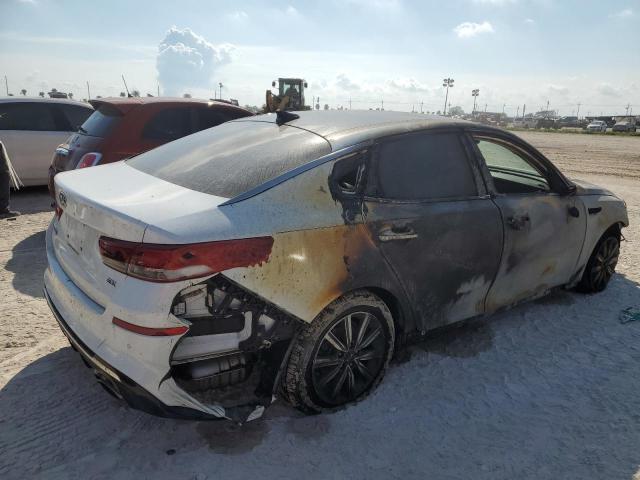 Photo 3 from auction – 2019 KIA OPTIMA EX with VIN 5XXGU4L14KG316436