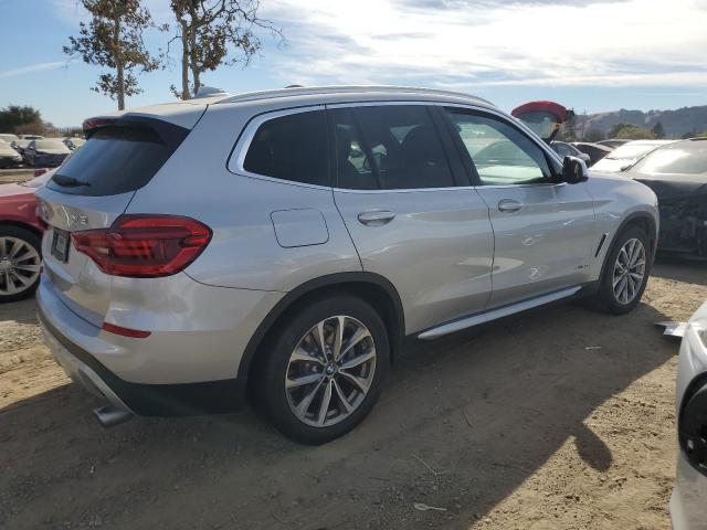 Photo 3 from auction – 2018 BMW X3 XDRIVE3 with VIN 5UXTR9C54JLD66561