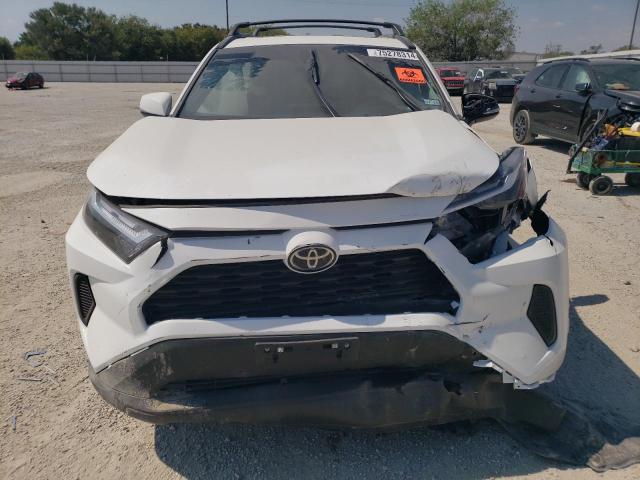 Photo 5 from auction – 2024 TOYOTA RAV4 XLE with VIN 2T3W1RFV4RC289053