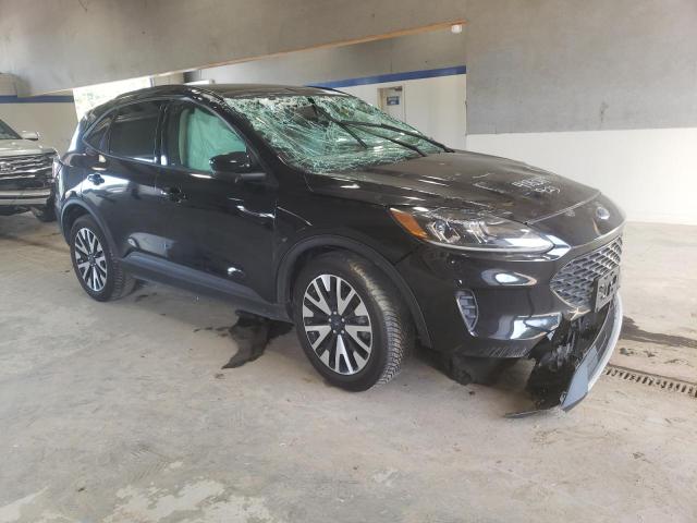 Photo 4 from auction – 2020 FORD ESCAPE SE with VIN 1FMCU9BZ3LUC49340
