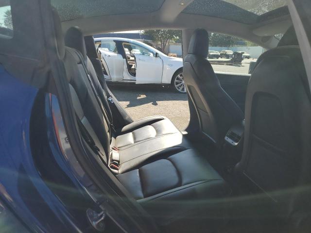Photo 10 from auction – 2018 TESLA MODEL 3 with VIN 5YJ3E1EA3JF022616