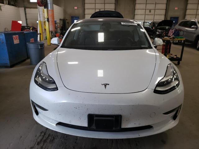 Photo 5 from auction – 2018 TESLA MODEL 3 with VIN 5YJ3E1EB2JF115457