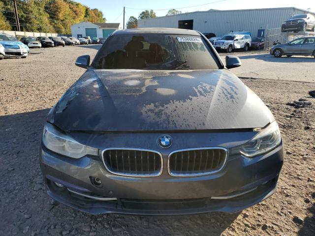 Photo 5 from auction – 2017 BMW 330 XI with VIN WBA8D9C38HA011722