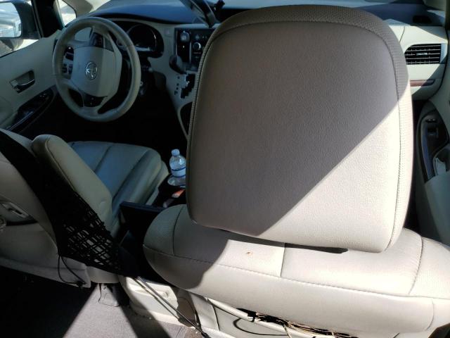 Photo 8 from auction – 2014 TOYOTA SIENNA XLE with VIN 5TDYK3DC2ES452183