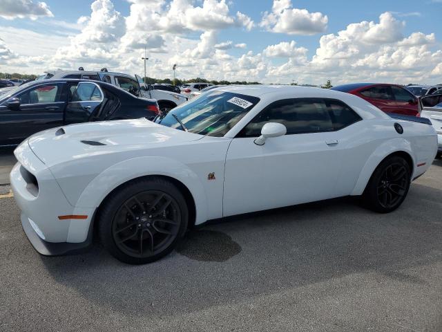 DODGE CHALLENGER 2022 with VIN 2C3CDZFJXNH261049 - Photo from auction