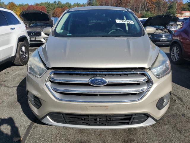 Photo 5 from auction – 2017 FORD ESCAPE SE with VIN 1FMCU9GD9HUD90126