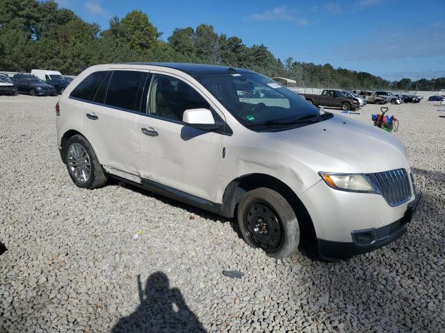 Photo 4 from auction – 2011 LINCOLN MKX AWD with VIN 2LMDJ8JKXBBJ08642