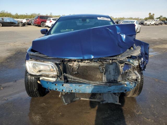 Photo 5 from auction – 2016 CHRYSLER 300 LIMITE with VIN 2C3CCAAG0GH207567
