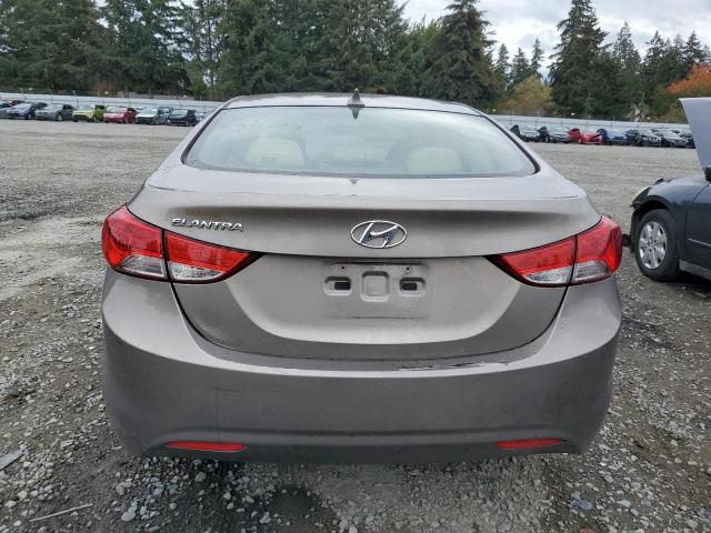 Photo 6 from auction – 2013 HYUNDAI ELANTRA GL with VIN 5NPDH4AE3DH212640