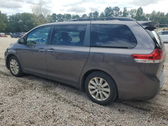 Photo 2 from auction – 2012 TOYOTA SIENNA XLE with VIN 5TDDK3DC9CS043576