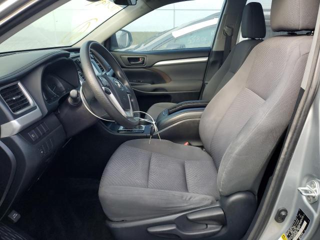 Photo 7 from auction – 2018 TOYOTA HIGHLANDER with VIN 5TDZARFH4JS038688