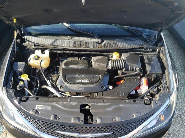 Photo 12 from auction – 2018 CHRYSLER PACIFICA T with VIN 2C4RC1BG5JR174426