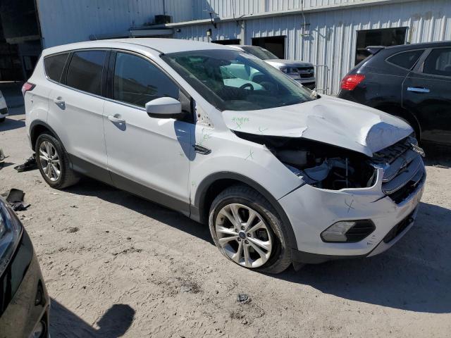 Photo 4 from auction – 2017 FORD ESCAPE SE with VIN 1FMCU0G92HUC53293