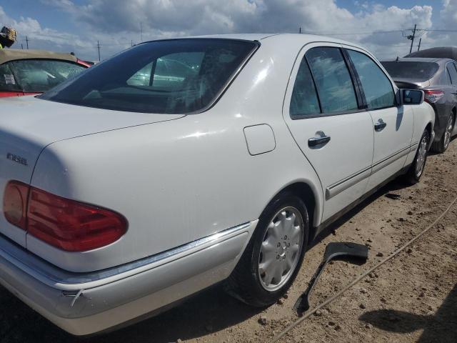 Photo 3 from auction – 1996 MERCEDES-BENZ E 300D with VIN WDBJF20F1TJ019480