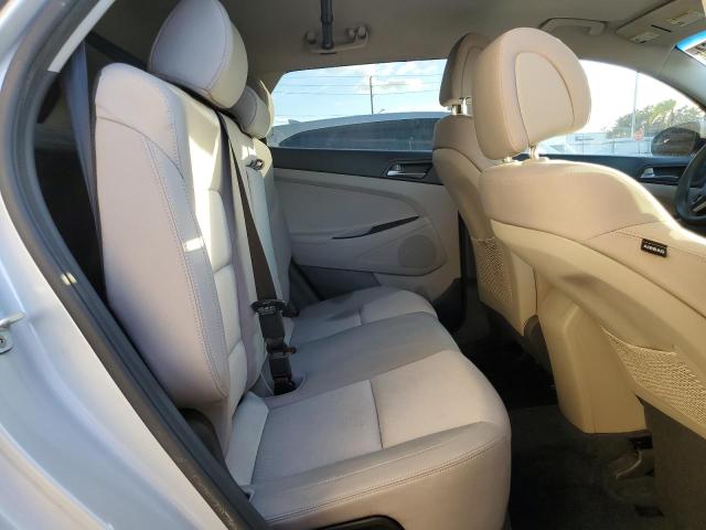Photo 11 from auction – 2016 HYUNDAI TUCSON LIM with VIN KM8J33A20GU161167