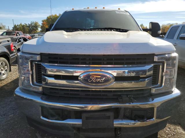 Zdjęcie 5 z aukcji – 2019 FORD F250 SUPER z VIN 1FTBF2B60KEF57145