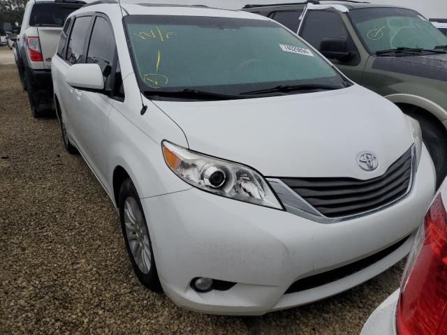 Photo 5 from auction – 2014 TOYOTA SIENNA XLE with VIN 5TDYK3DC6ES448069