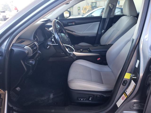Photo 7 from auction – 2015 LEXUS IS 250 with VIN JTHCF1D29F5026278