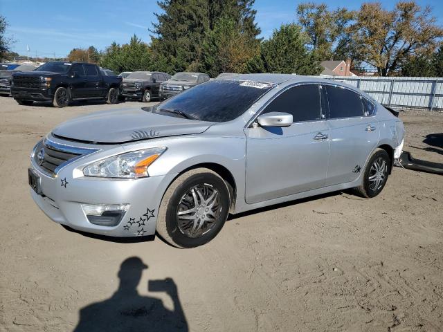 NISSAN ALTIMA 2.5 2015 with VIN 1N4AL3AP7FC468684 - Photo from auction