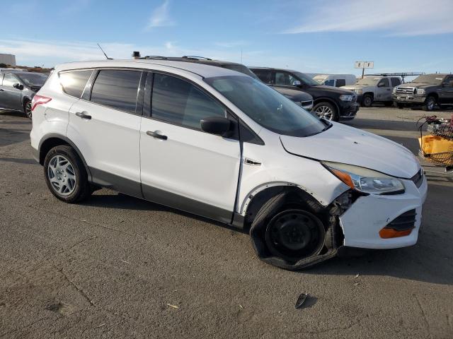 Photo 4 from auction – 2014 FORD ESCAPE S with VIN 1FMCU0F74EUB81993