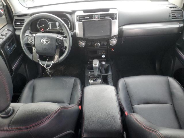 Photo 8 from auction – 2018 TOYOTA 4RUNNER SR with VIN JTEBU5JR8J5547640