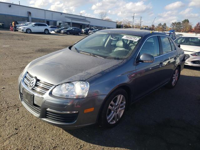VOLKSWAGEN JETTA WOLF 2007 with VIN 3VWEF81K37M173633 - Photo from auction