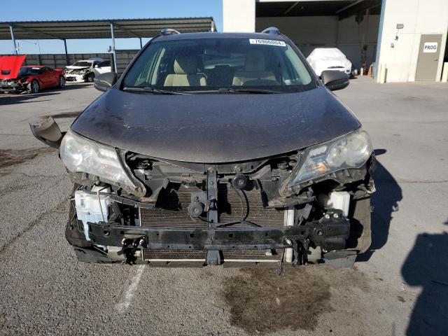 Photo 5 from auction – 2015 TOYOTA RAV4 XLE with VIN JTMWFREV4FD050628