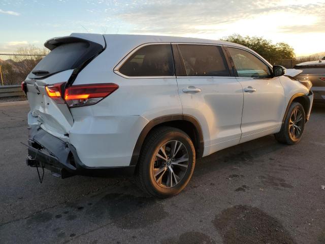 Photo 3 from auction – 2018 TOYOTA HIGHLANDER with VIN 5TDZZRFH3JS266304