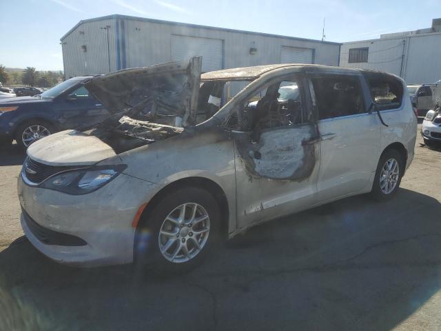 CHRYSLER PACIFICA L 2017 with VIN 2C4RC1CGXHR571591 - Photo from auction