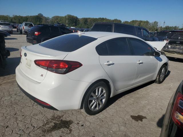 Photo 3 from auction – 2017 KIA FORTE LX with VIN 3KPFL4A76HE014671