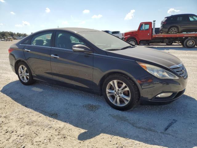 Photo 4 from auction – 2011 HYUNDAI SONATA SE with VIN 5NPEC4AC0BH236313