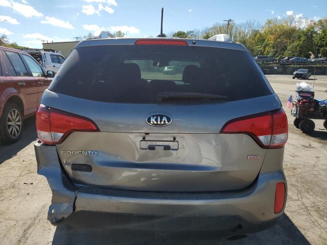 Photo 6 from auction – 2015 KIA SORENTO LX with VIN 5XYKTCA62FG562540