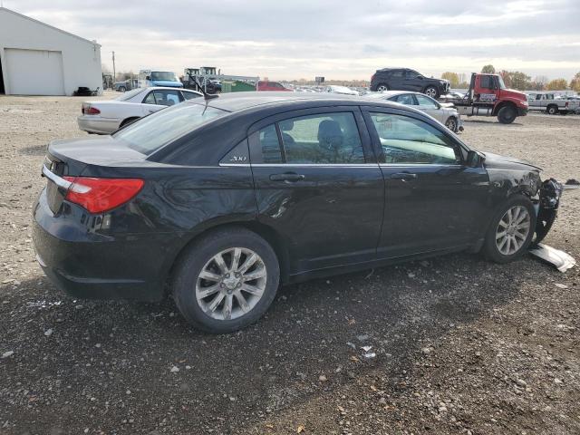Photo 3 from auction – 2012 CHRYSLER 200 TOURIN with VIN 1C3CCBBB8CN134779