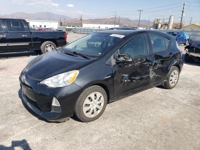 TOYOTA PRIUS C 2014 with VIN JTDKDTB30E1068399 - Photo from auction