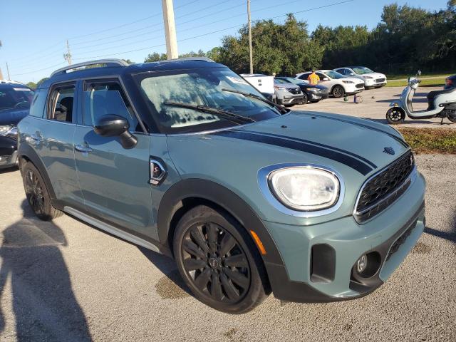 Photo 4 from auction – 2021 MINI COOPER S C with VIN WMZ53BR03M3N21746