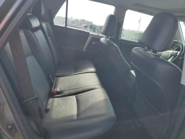Photo 11 from auction – 2015 TOYOTA 4RUNNER SR with VIN JTEZU5JR5F5099699