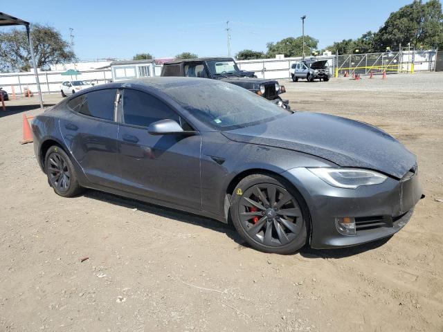 Photo 4 from auction – 2017 TESLA MODEL S with VIN 5YJSA1E43HF200066