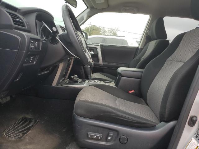 Photo 7 from auction – 2019 TOYOTA 4RUNNER SR with VIN JTEBU5JR4K5655335