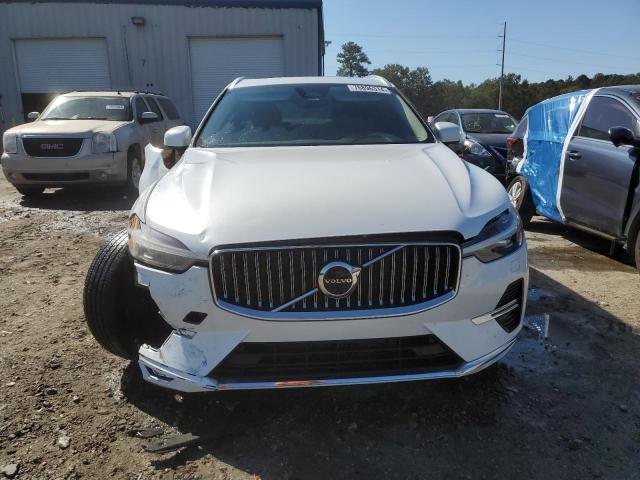 Photo 5 from auction – 2023 VOLVO XC60 PLUS with VIN YV4L12DN1P1205243