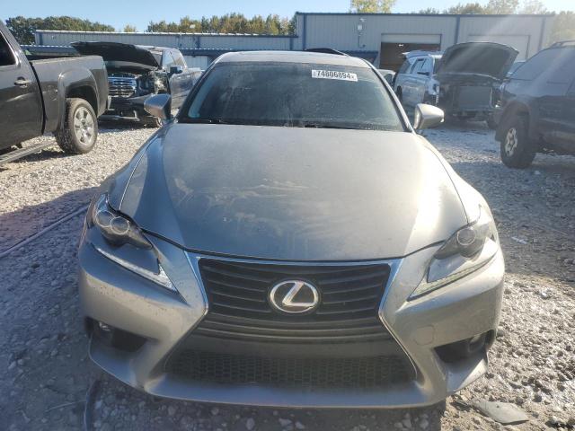 Photo 5 from auction – 2016 LEXUS IS 300 with VIN JTHCM1D28G5008636