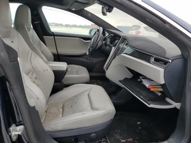 Photo 7 from auction – 2014 TESLA MODEL S with VIN 5YJSA1H24EFP65190