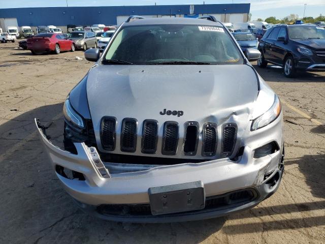 Photo 5 from auction – 2016 JEEP CHEROKEE L with VIN 1C4PJLCB7GW135381